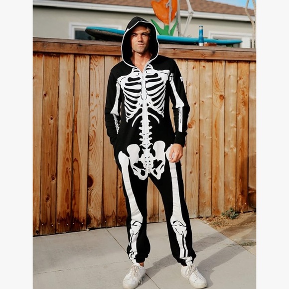 NWT Unisex Tipsy Elves Skelly Onesie - Picture 2 of 3